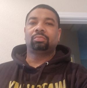 Meet your Posher, Leonard